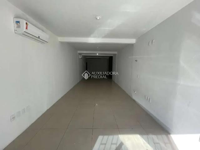 Ponto Comercial aluguel em Kobrasol, São José