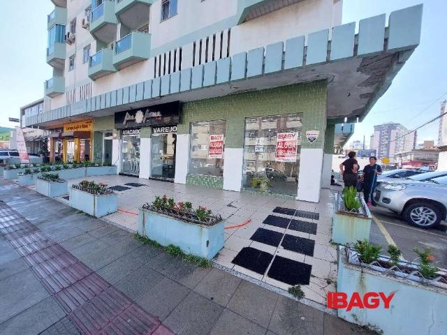 Ponto Comercial aluguel em São José, Kobrasol