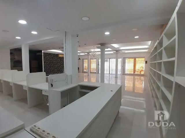 Ponto Comercial aluguel em Kobrasol, São José