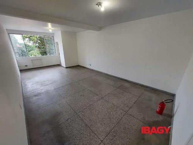 Ponto Comercial aluguel em Região Geográfica Imediata de Florianópolis, São José