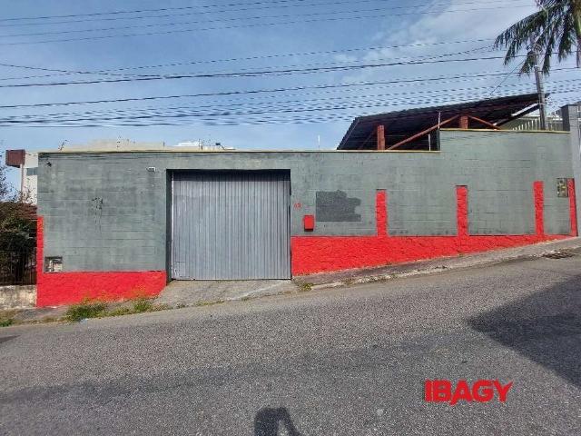 Ponto Comercial aluguel em São José, Centro Histórico