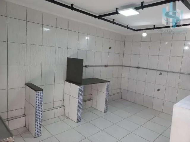 Ponto Comercial aluguel em Região Imediata de São Paulo, Região Metropolitana de São Paulo