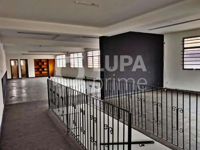 Ponto Comercial aluguel em Região Imediata de São Paulo, Região Metropolitana de São Paulo