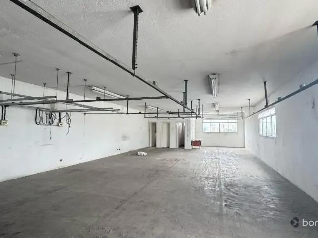 Ponto Comercial aluguel em Região Imediata de São Paulo, Região Metropolitana de São Paulo