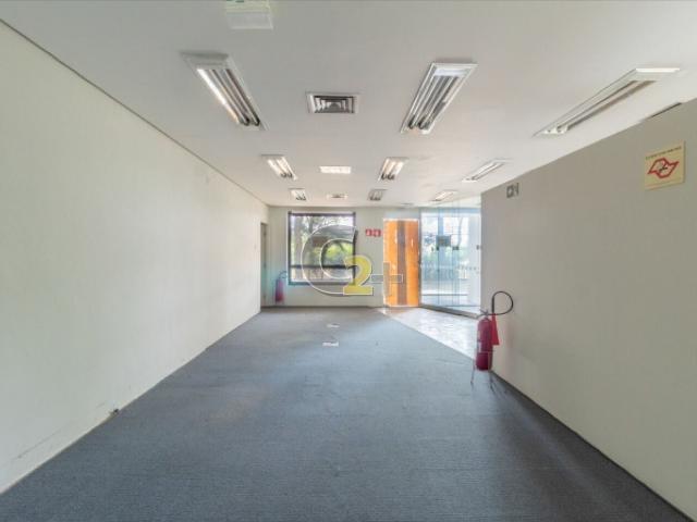Ponto Comercial aluguel em Região Imediata de São Paulo, Região Metropolitana de São Paulo