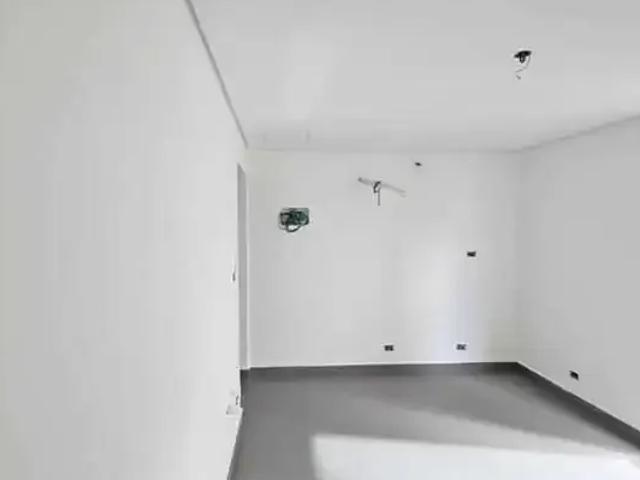 Ponto Comercial aluguel em Região Imediata de São Paulo, Região Metropolitana de São Paulo