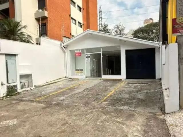Ponto Comercial aluguel em Região Imediata de São Paulo, Região Metropolitana de São Paulo