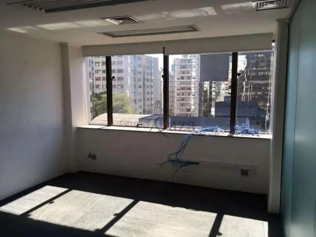 Ponto Comercial aluguel em Região Imediata de São Paulo, Região Metropolitana de São Paulo