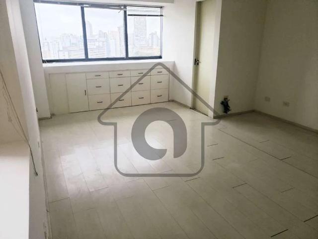 Ponto Comercial aluguel em Região Imediata de São Paulo, Região Metropolitana de São Paulo