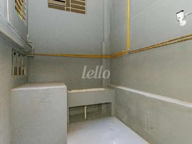 Ponto Comercial aluguel em Região Imediata de São Paulo, Região Metropolitana de São Paulo