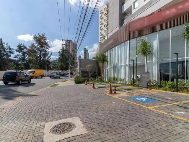 Ponto Comercial aluguel em Região Imediata de São Paulo, Região Metropolitana de São Paulo