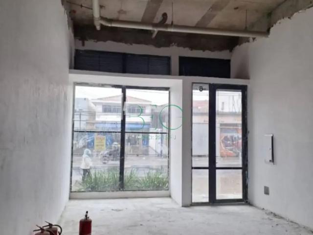 Ponto Comercial aluguel em Região Imediata de São Paulo, Região Metropolitana de São Paulo
