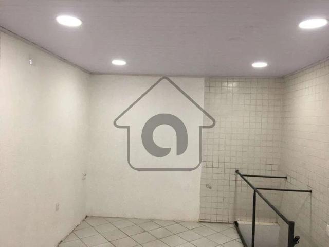Ponto Comercial aluguel em Região Imediata de São Paulo, Região Metropolitana de São Paulo