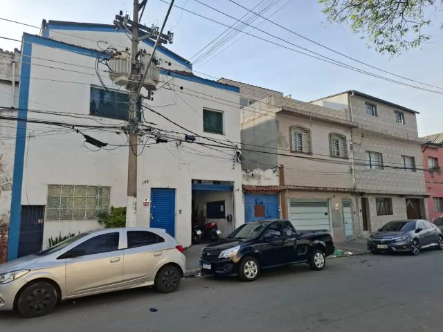 Ponto Comercial aluguel em Região Imediata de São Paulo, Região Metropolitana de São Paulo