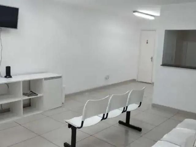 Ponto Comercial aluguel em Região Imediata de São Paulo, Região Metropolitana de São Paulo