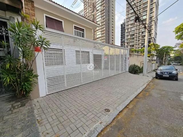 Ponto Comercial aluguel em Região Imediata de São Paulo, Região Metropolitana de São Paulo