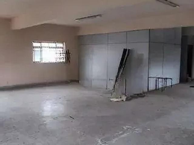 Ponto Comercial aluguel em Região Imediata de São Paulo, Região Metropolitana de São Paulo