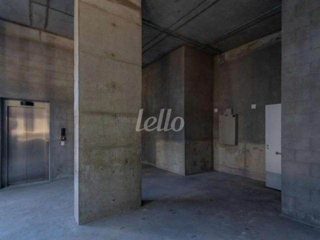 Ponto Comercial aluguel em Região Imediata de São Paulo, Região Metropolitana de São Paulo