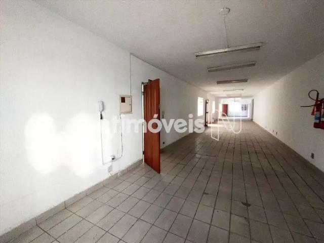 Ponto Comercial aluguel em Região Imediata de São Paulo, Região Metropolitana de São Paulo