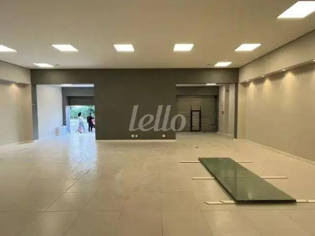 Ponto Comercial aluguel em Região Imediata de São Paulo, Região Metropolitana de São Paulo