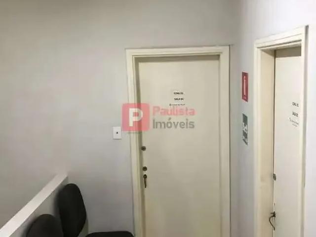 Ponto Comercial aluguel em Região Imediata de São Paulo, Região Metropolitana de São Paulo