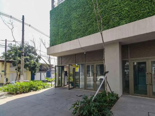 Ponto Comercial aluguel em Região Imediata de São Paulo, Região Metropolitana de São Paulo
