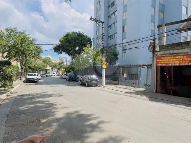 Ponto Comercial aluguel em Região Imediata de São Paulo, Região Metropolitana de São Paulo