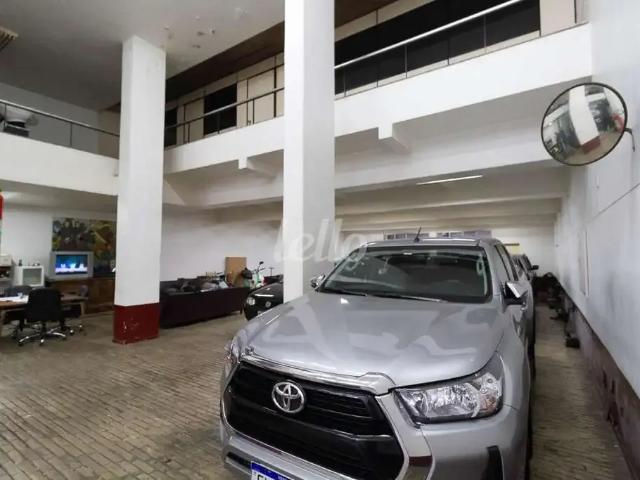 Ponto Comercial aluguel em Região Imediata de São Paulo, Região Metropolitana de São Paulo