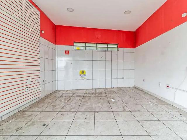 Ponto Comercial aluguel em Região Imediata de São Paulo, Região Metropolitana de São Paulo