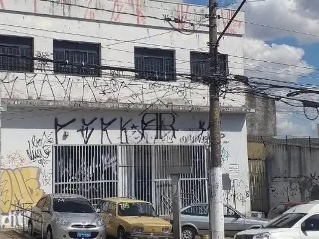 Ponto Comercial aluguel em Região Imediata de São Paulo, Região Metropolitana de São Paulo