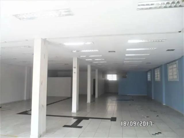 Ponto Comercial aluguel em Região Imediata de São Paulo, Região Metropolitana de São Paulo