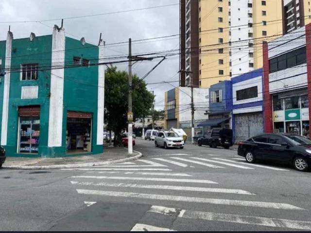 Ponto Comercial aluguel em Região Imediata de São Paulo, Região Metropolitana de São Paulo