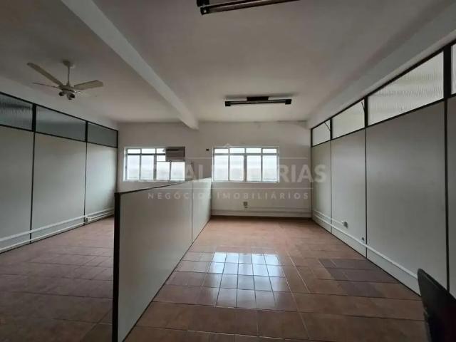 Ponto Comercial aluguel em Região Imediata de São Paulo, Região Metropolitana de São Paulo