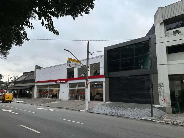 Ponto Comercial aluguel em Região Imediata de São Paulo, Região Metropolitana de São Paulo