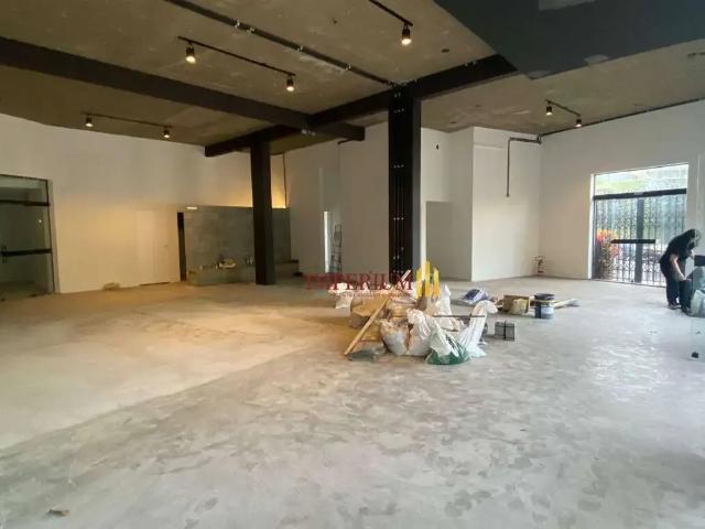 Ponto Comercial aluguel em Região Imediata de São Paulo, Região Metropolitana de São Paulo