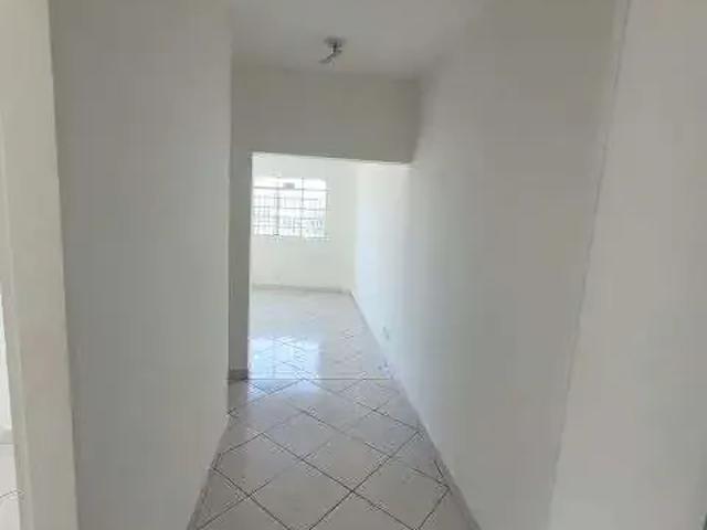Ponto Comercial aluguel em Região Imediata de São Paulo, Região Metropolitana de São Paulo