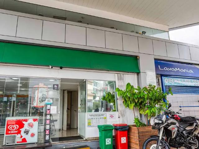 Ponto Comercial aluguel em Região Imediata de São Paulo, Região Metropolitana de São Paulo