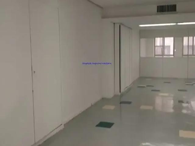 Ponto Comercial aluguel em Região Imediata de São Paulo, Região Metropolitana de São Paulo