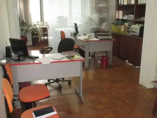 Ponto Comercial aluguel em Região Imediata de São Paulo, Região Metropolitana de São Paulo