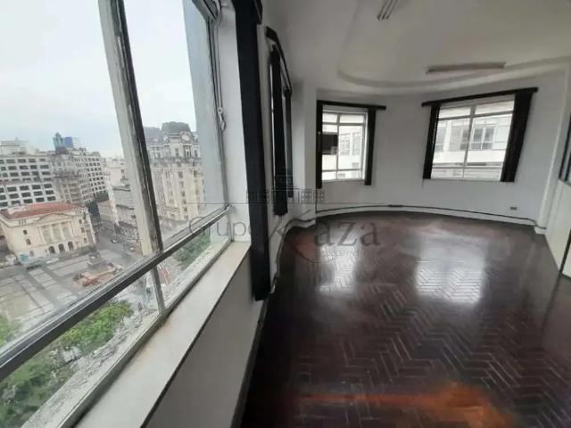 Ponto Comercial aluguel em Região Imediata de São Paulo, Região Metropolitana de São Paulo