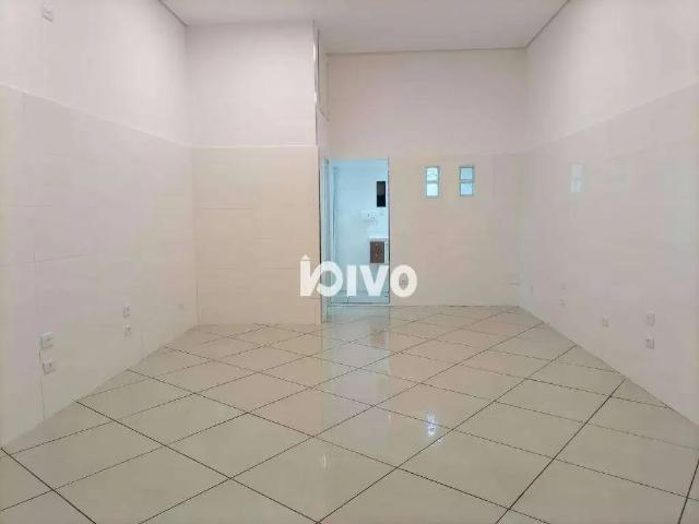 Ponto Comercial aluguel em Região Imediata de São Paulo, Região Metropolitana de São Paulo