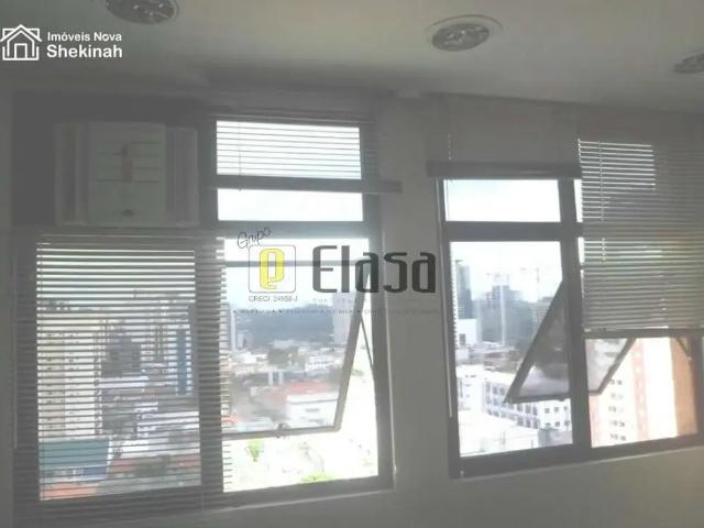 Ponto Comercial aluguel em Região Imediata de São Paulo, Região Metropolitana de São Paulo