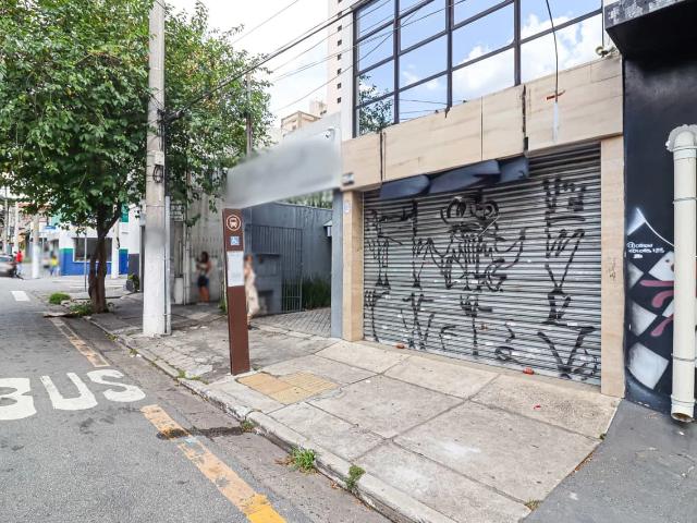 Ponto Comercial aluguel em Região Imediata de São Paulo, Região Metropolitana de São Paulo