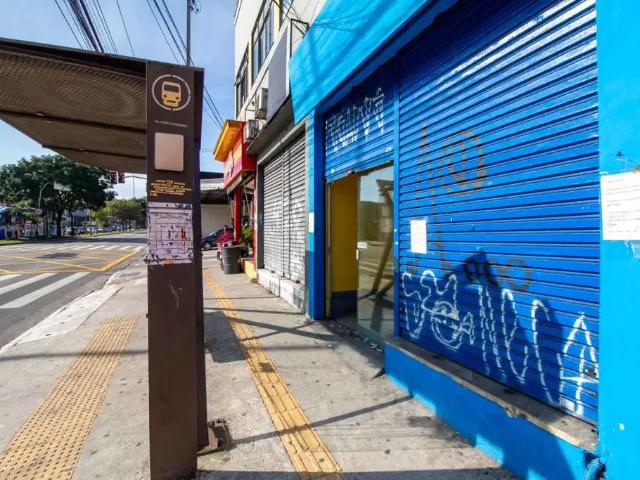 Ponto Comercial aluguel em Região Imediata de São Paulo, Região Metropolitana de São Paulo