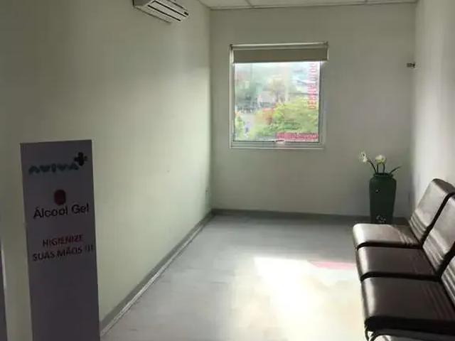 Ponto Comercial aluguel em Região Imediata de São Paulo, Região Metropolitana de São Paulo