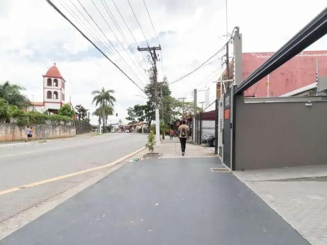 Ponto Comercial aluguel em Região Imediata de São Paulo, Região Metropolitana de São Paulo
