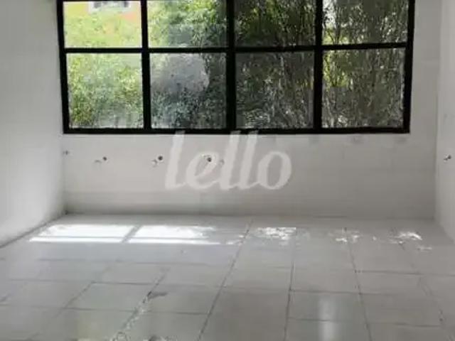 Ponto Comercial aluguel em Região Imediata de São Paulo, Região Metropolitana de São Paulo