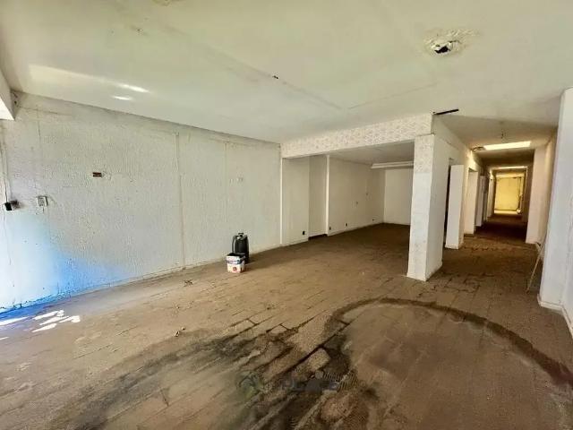 Ponto Comercial aluguel em Região Imediata de São Paulo, Região Metropolitana de São Paulo