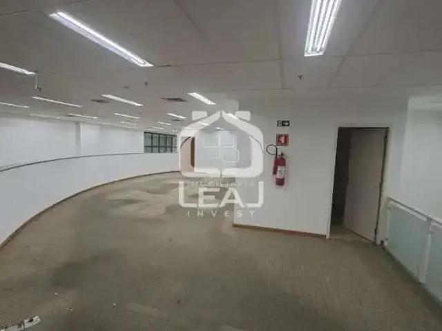 Ponto Comercial aluguel em Região Imediata de São Paulo, Região Metropolitana de São Paulo