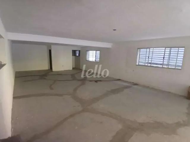Ponto Comercial aluguel em Região Imediata de São Paulo, Região Metropolitana de São Paulo